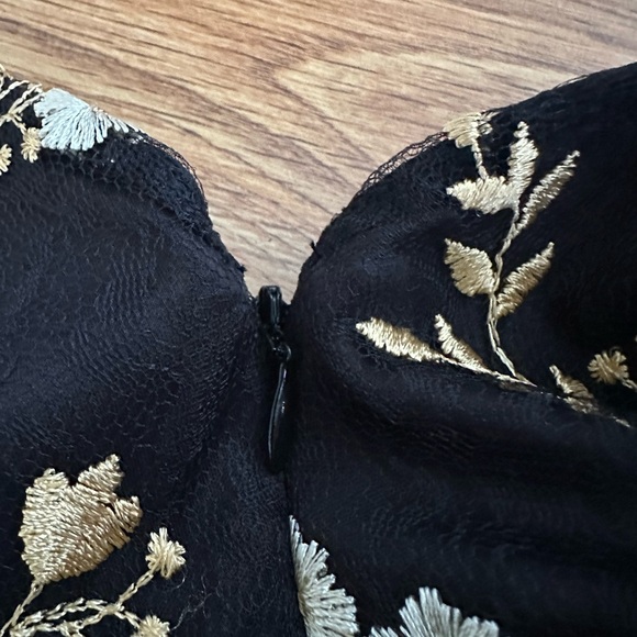 EXPRESS Black Floral Mini Dress Size 0 Tulle - Picture 11 of 15